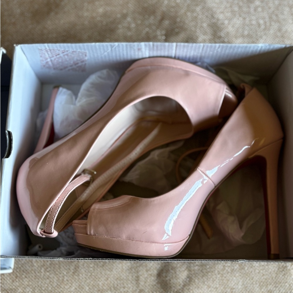 SS Signature Elegant Peep-Toe Pink Heels size 10